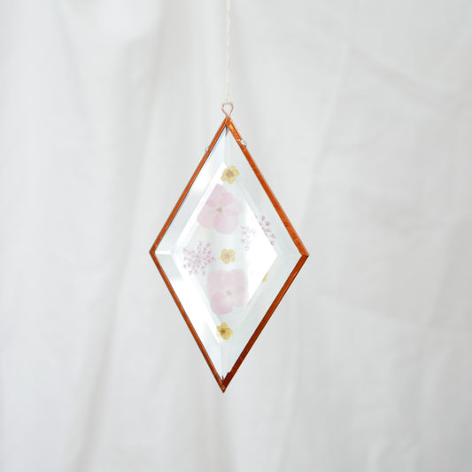 Pressed Flower Suncatcher - Queen Anne's Lace