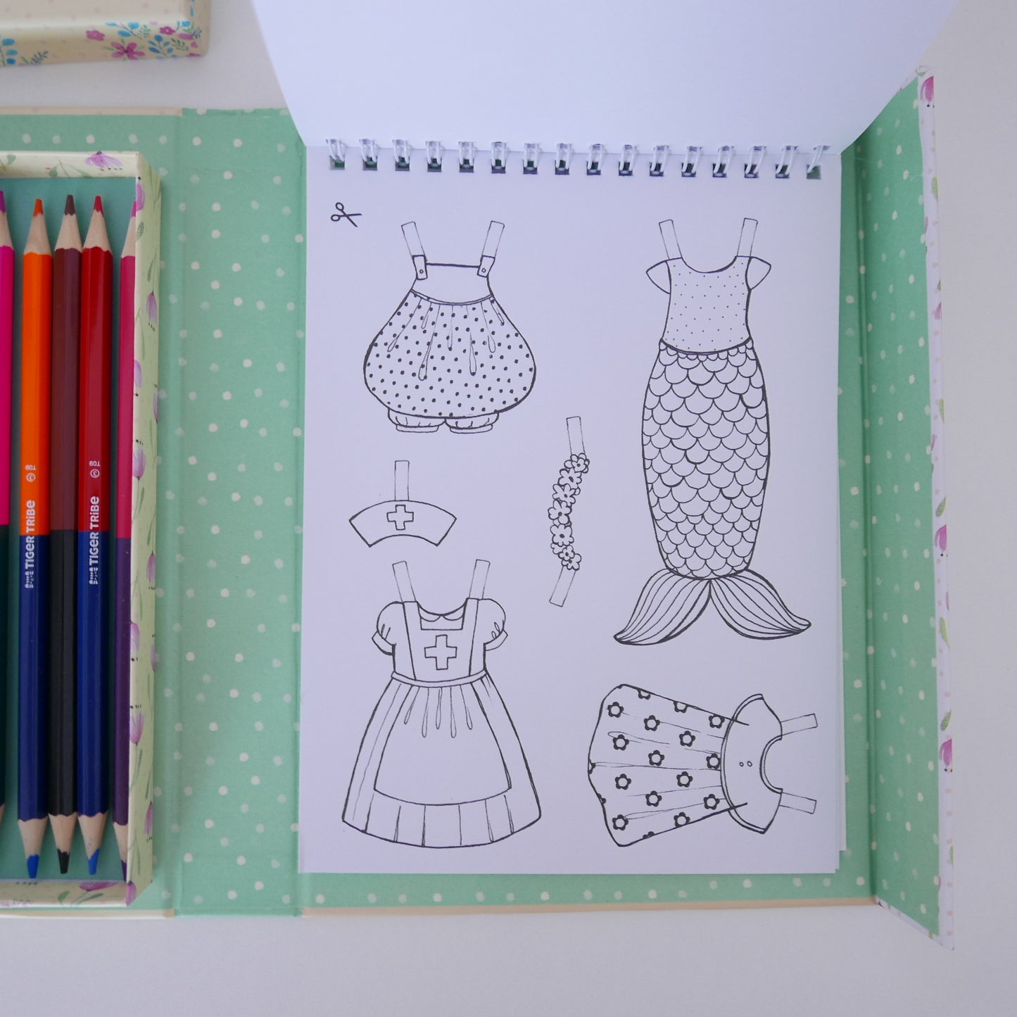 Paper Doll Kit