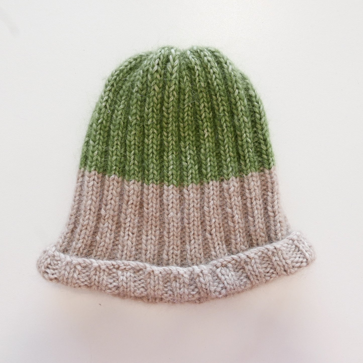Alpaca Beanie Asparagus + Pumpkin