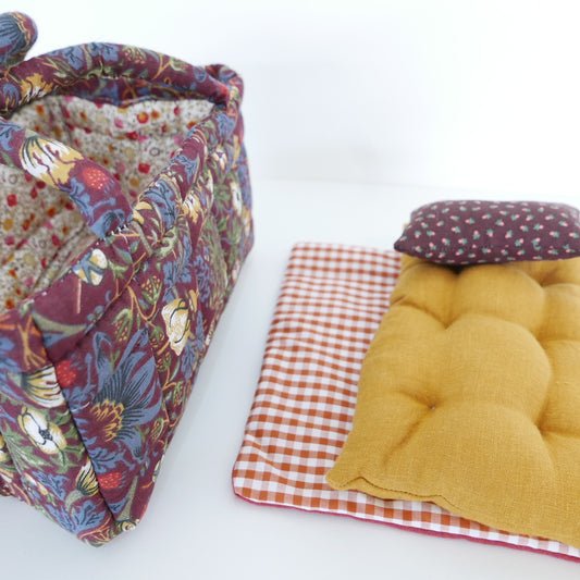 Carry Cot Dolls Bed - Morris
