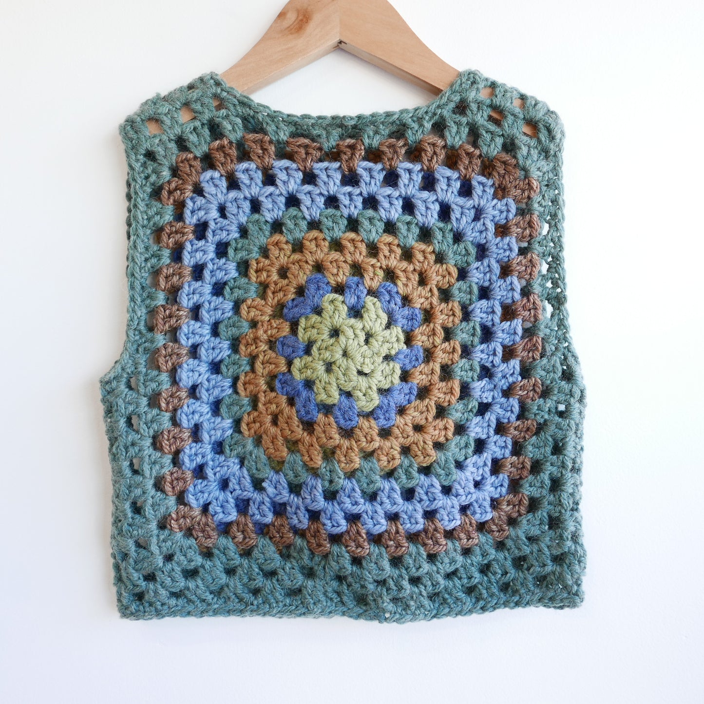 Granny Square Crochet Vest - Moss
