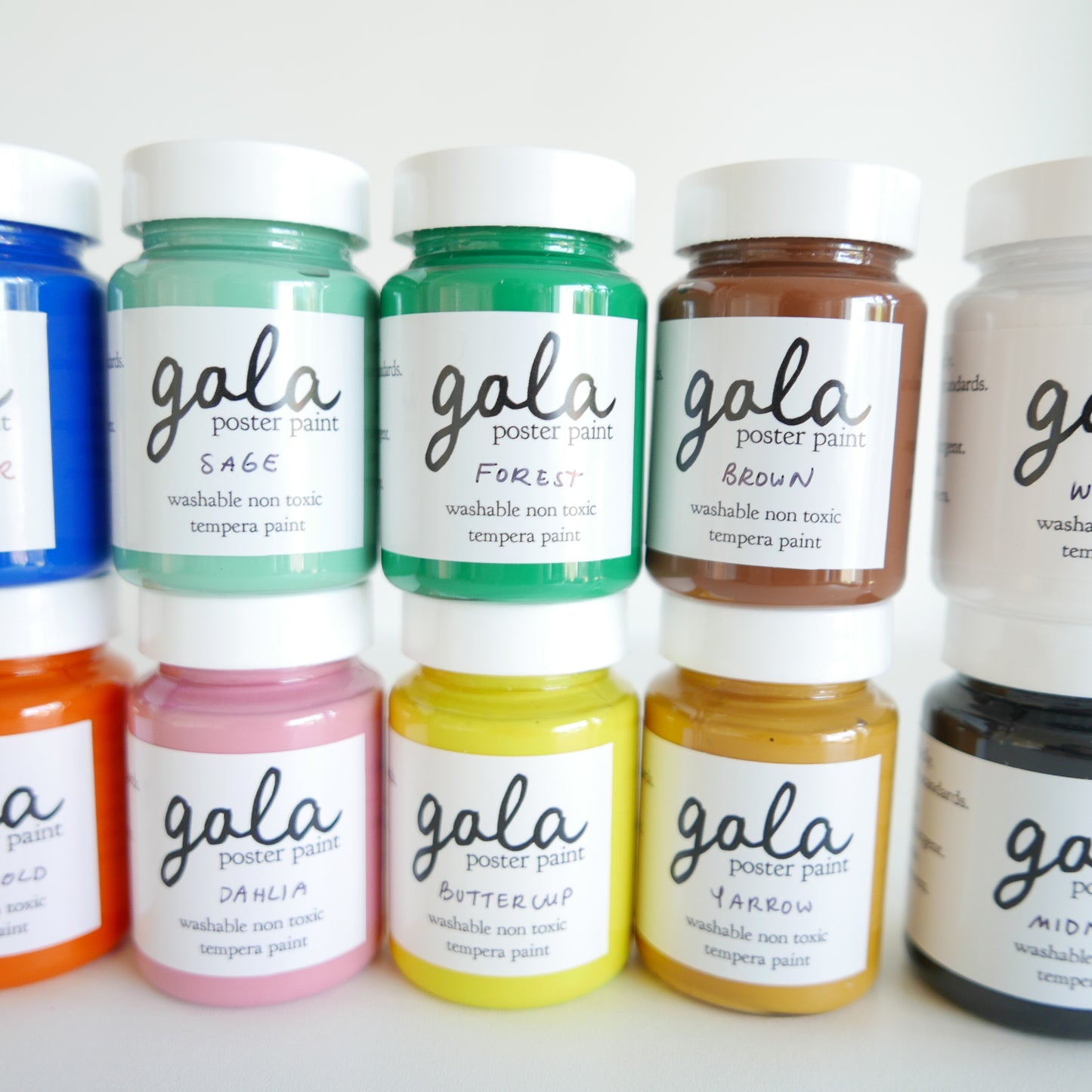 poster paint colours