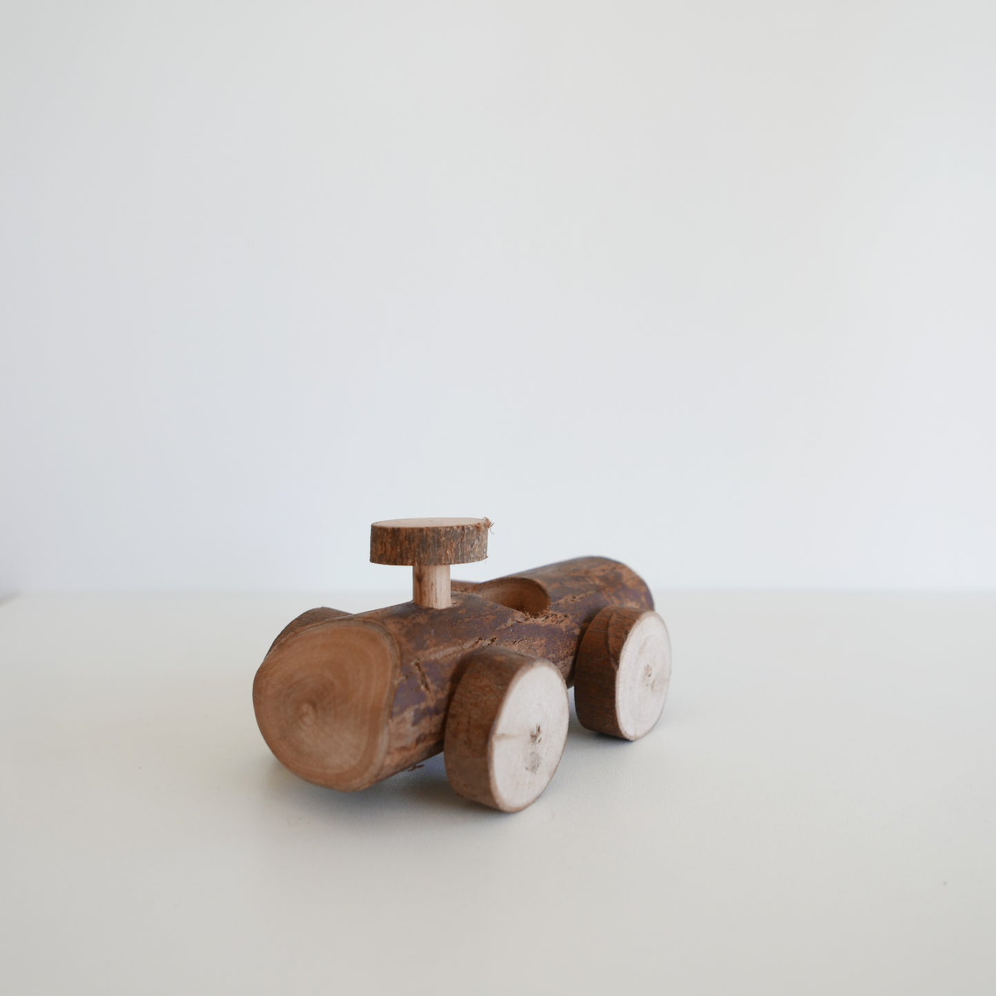 Wood car toy for gnomes
