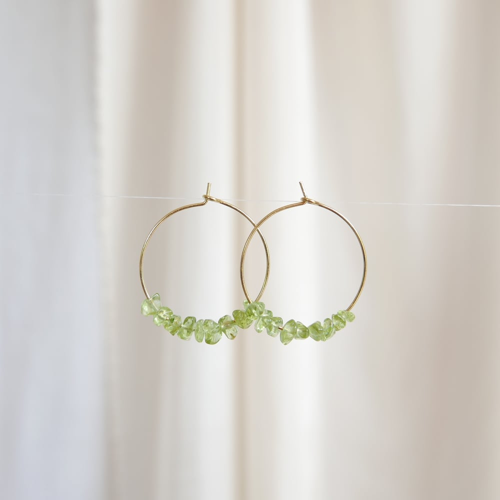 Goodheart Hoops Gemstone - Peridot