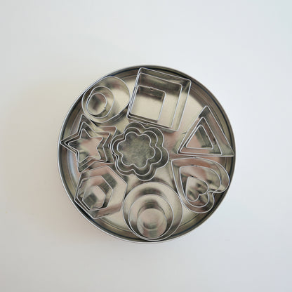 24 Cookie Cutters with Box