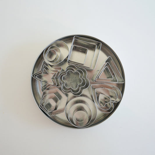 24 Cookie Cutters with Box