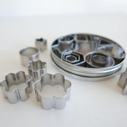 24 Cookie Cutters with Box