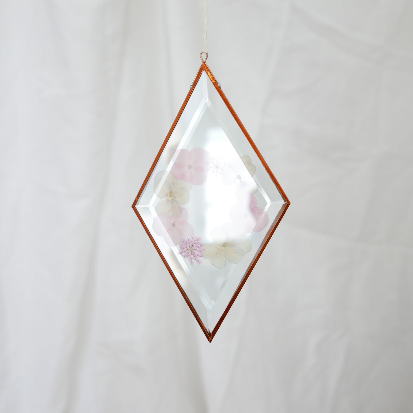 Pressed Flower Suncatcher - Hydrangea