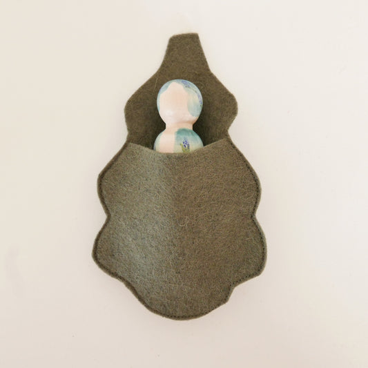 Flower Fairy Leaf Bed