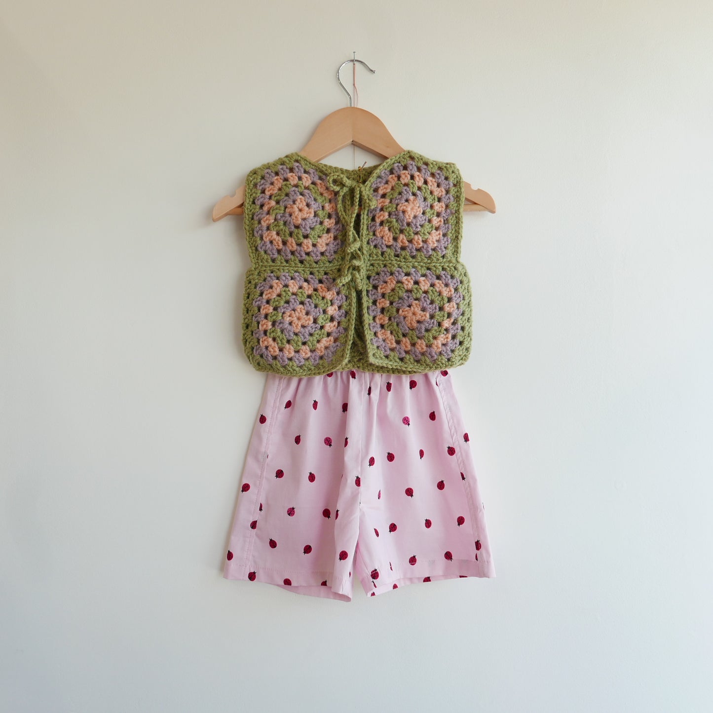 Widdettes - Pixie Shorts in Ladybird