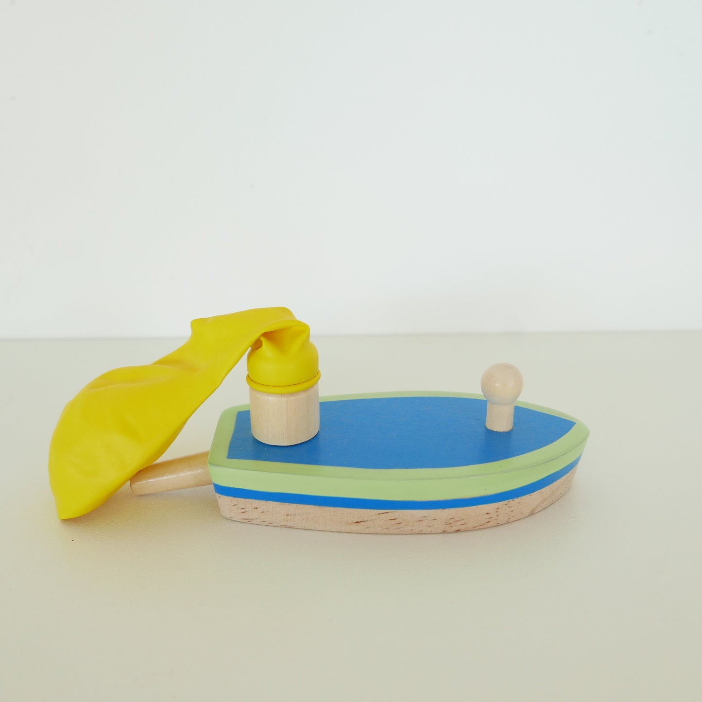Balloon Boat