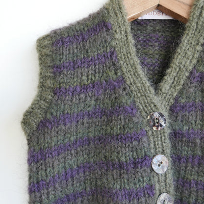 Hand knitted vest - Eggplant