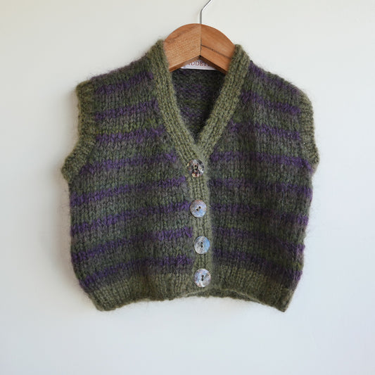 Hand knitted vest - Eggplant