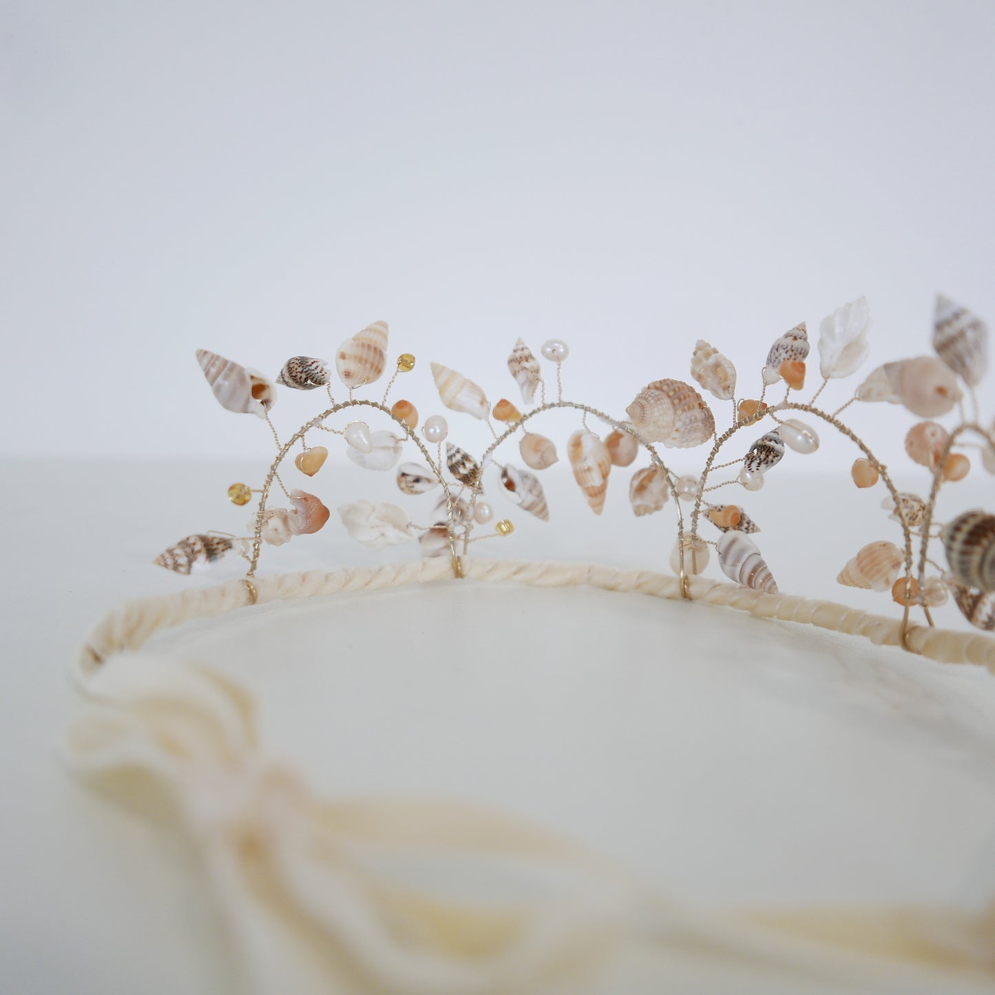 Gala Mermaid Crown - Cream