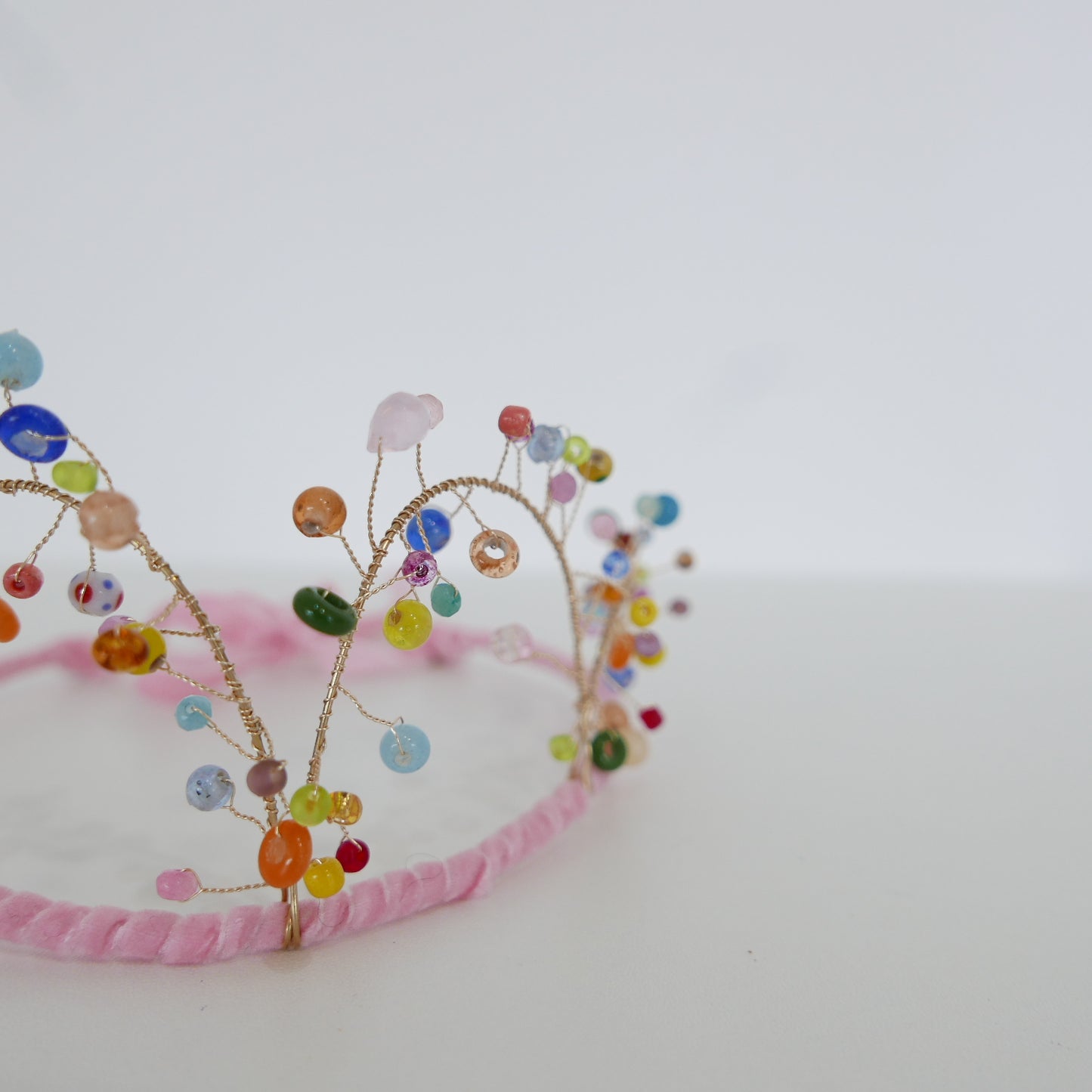 Gala Beaded Crown - Soft Pink