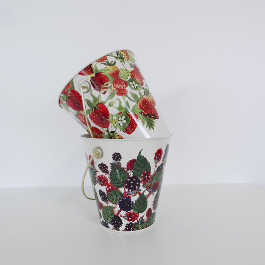 Berry Bucket