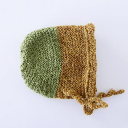 Knitted Bonnet