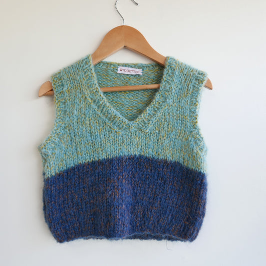 Hand knitted vest - Autumn