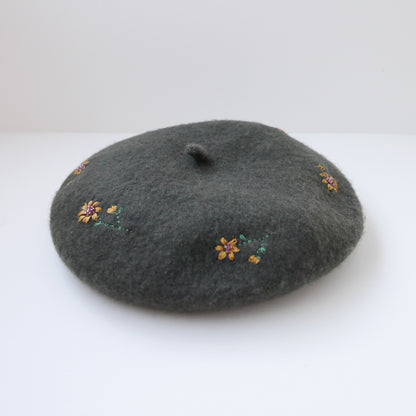 Daisy Chain Beret