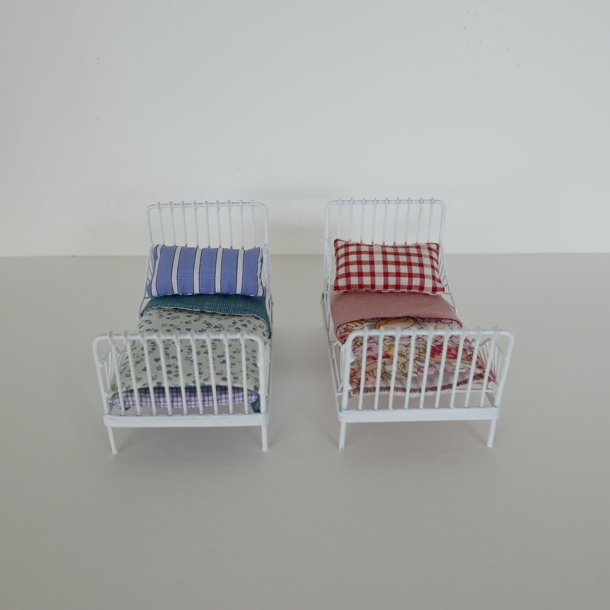 Wire Dolls Bed