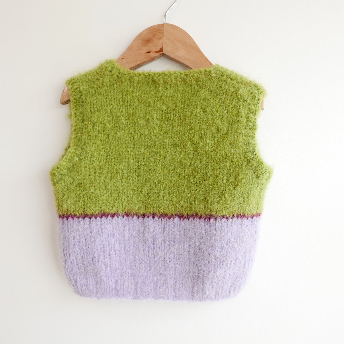 Hand knitted vest - Iris