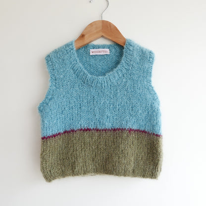 Hand knitted vest - Teal