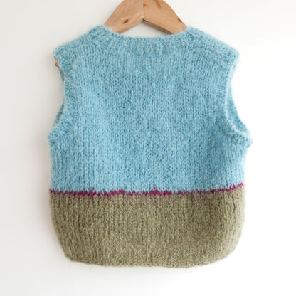 Hand knitted vest - Teal