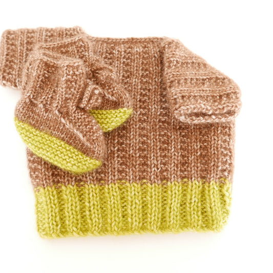 Knitted T Shirt with Booties in Cocoa + Lime