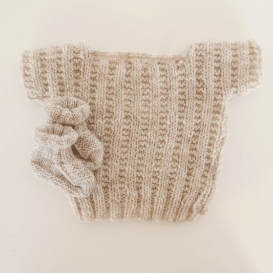 Knitted T Shirt with Booties in Oatmeal