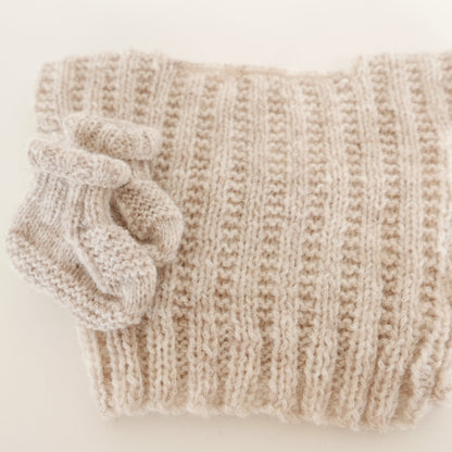 Knitted T Shirt with Booties in Oatmeal