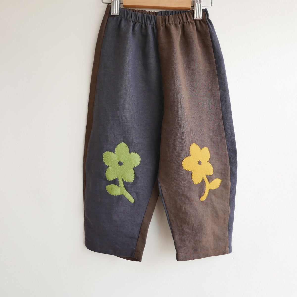 Widdettes - Pixie Pants in Jester with Applique